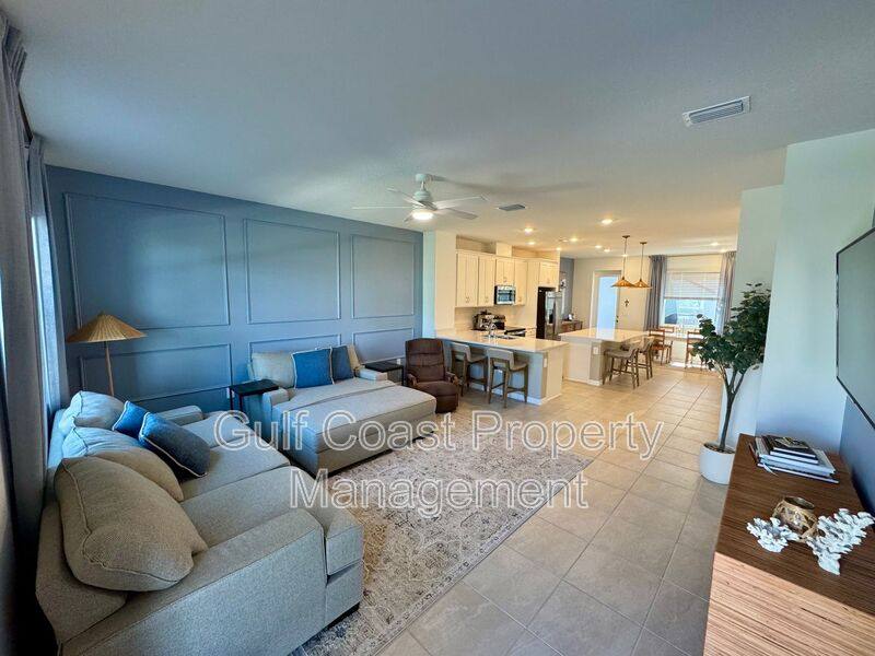 Townhouse for rent at 1908 Swivel Lane, Sarasota, FL 34240