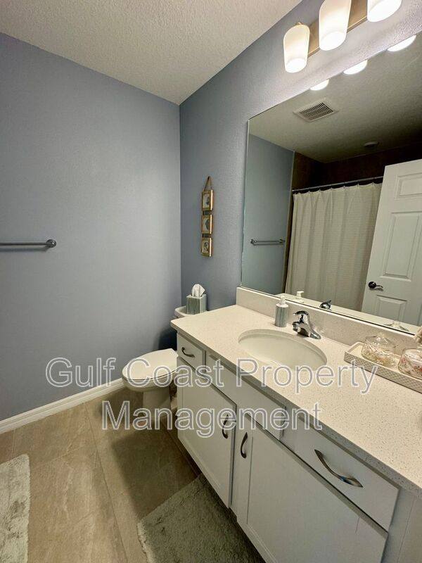 Townhouse for rent at 1908 Swivel Lane, Sarasota, FL 34240