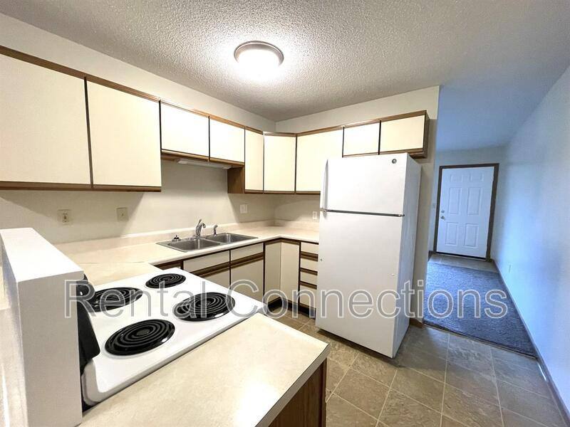 Apartment for rent at 1305 Copeland #A, Marion, IL 62959