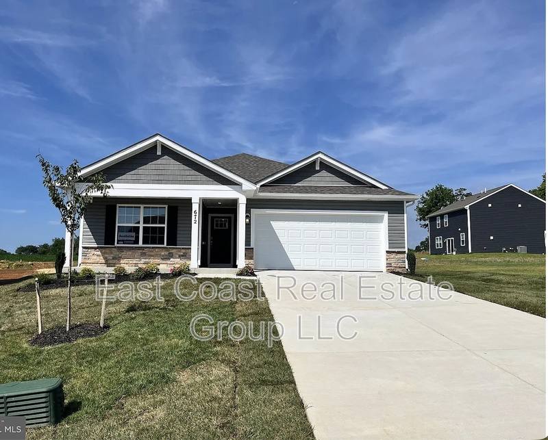 House for rent at 672 Armstrong Ave, Hagerstown, MD 21740