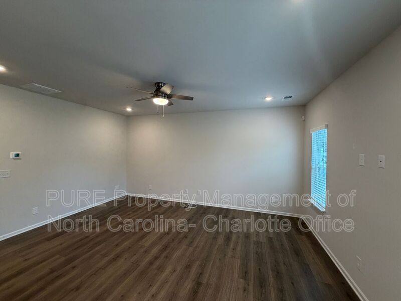 Townhouse for rent at 519 San Marco Dr, Gastonia, NC 28056