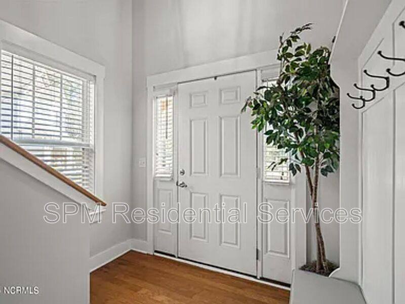 House for rent at 106 Emerson Court, Hampstead, NC 28443