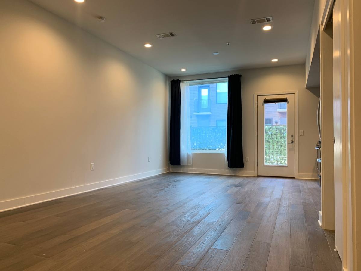 Apartment for rent at 1800 E 4th St, Austin, TX 78702