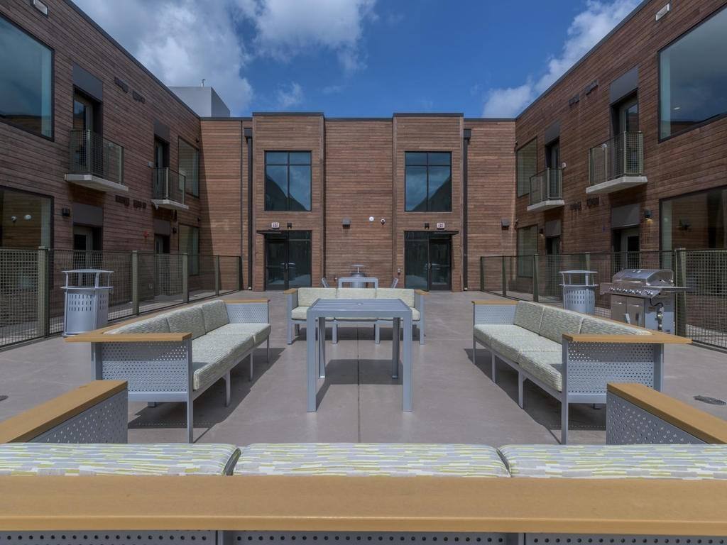 Apartment for rent at 1800 E 4th St, Austin, TX 78702