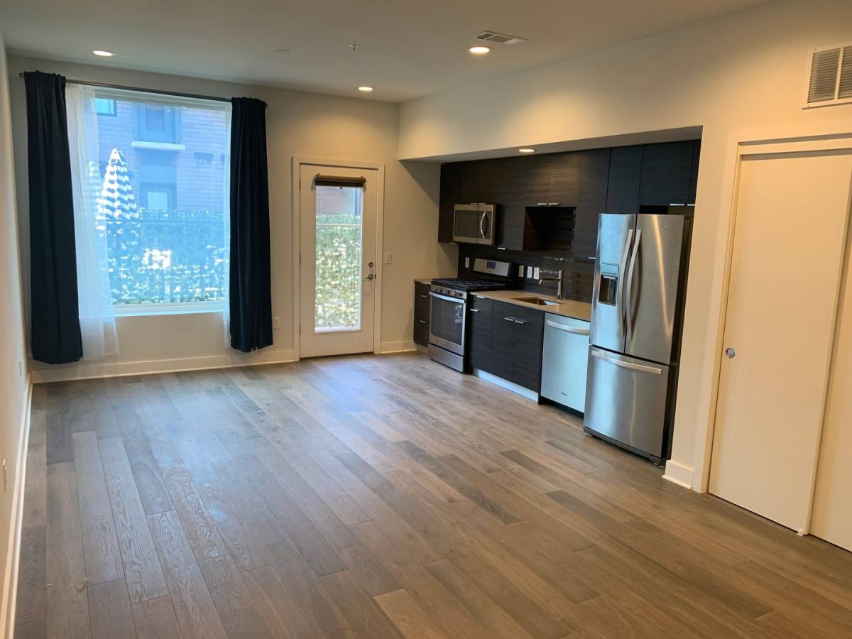 Apartment for rent at 1800 E 4th St, Austin, TX 78702