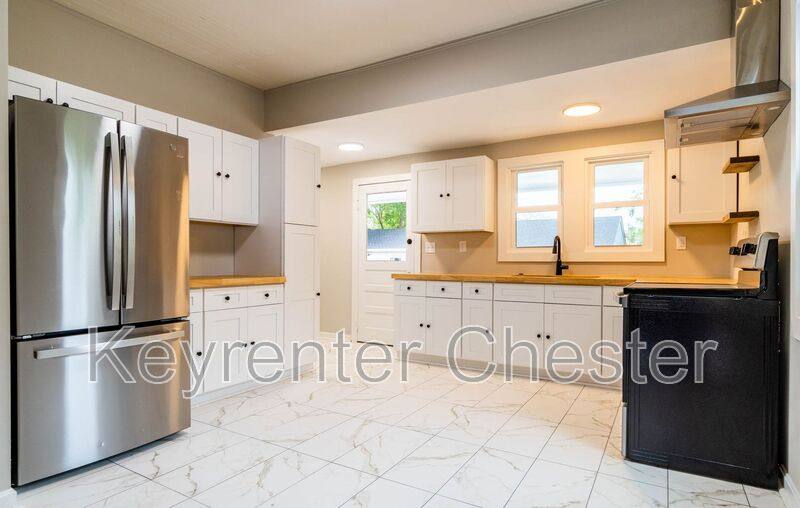 House for rent at 3502 Oaklawn Blvd, Hopewell, VA 23860