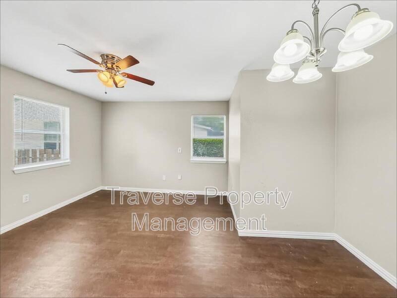 Apartment for rent at 1215 Lowe St, Fort Worth, TX 76110