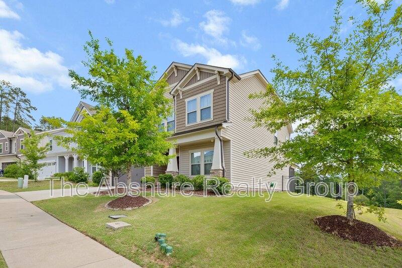 House for rent at 1004 Tarsnet Lane, Durham, NC 27703