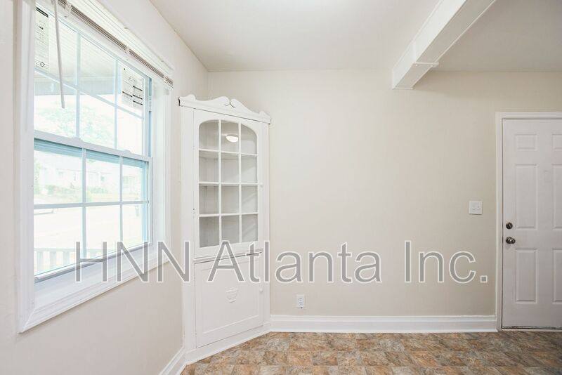 Apartment for rent at 158 Hedges St, Marietta, GA 30008