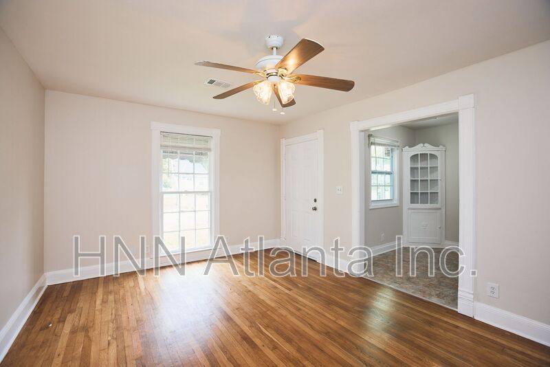 Apartment for rent at 158 Hedges St, Marietta, GA 30008