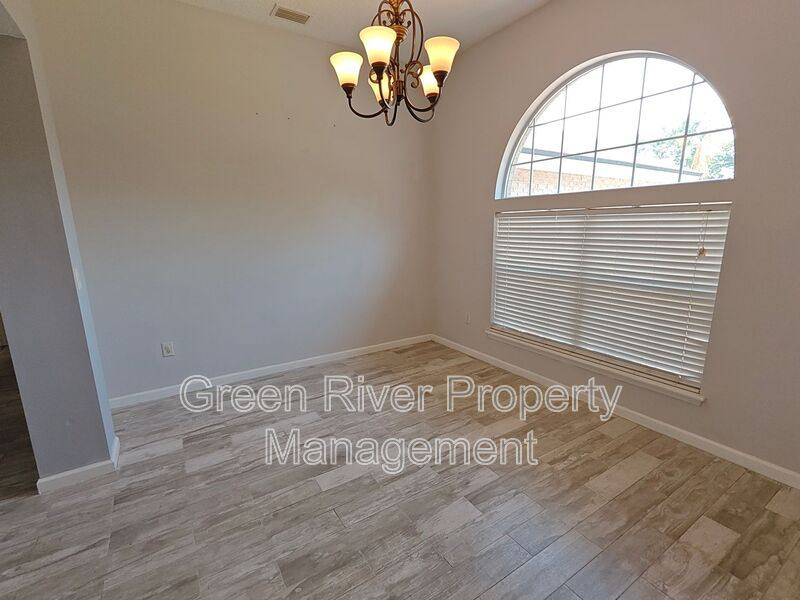 House for rent at 4371 Johns Cemetery Rd, Middleburg, FL 32068