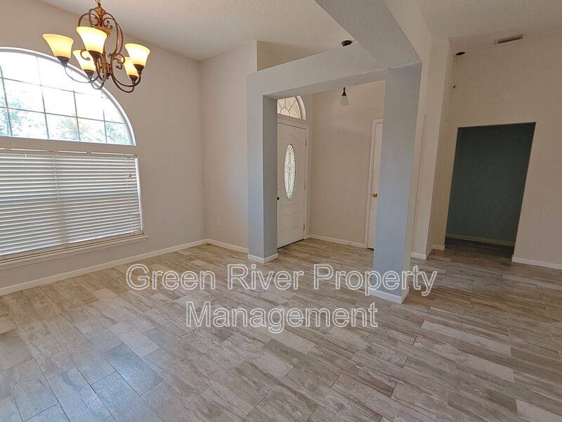 House for rent at 4371 Johns Cemetery Rd, Middleburg, FL 32068