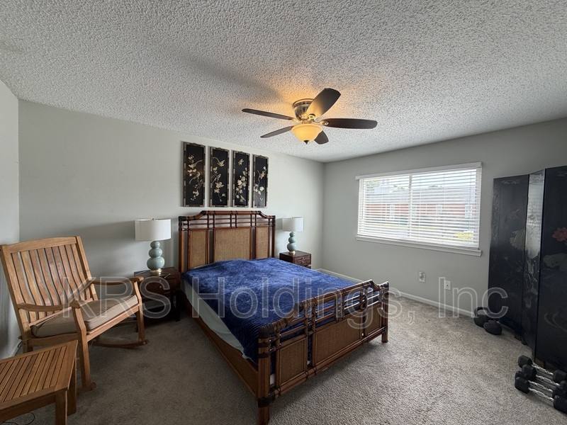 Townhouse for rent at 896 Jamestown Landing Rd, Virginia Beach, VA 23464