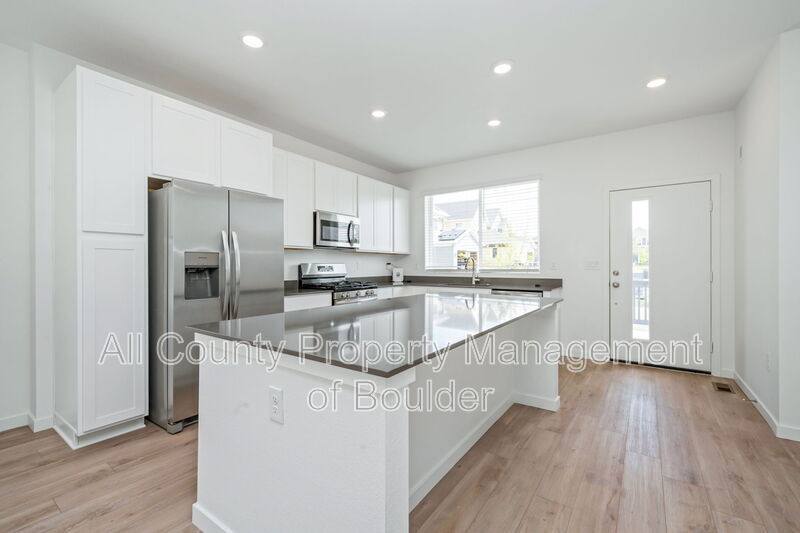 Townhouse for rent at 1432 Sanitas Lane, Lafayette, CO 80026