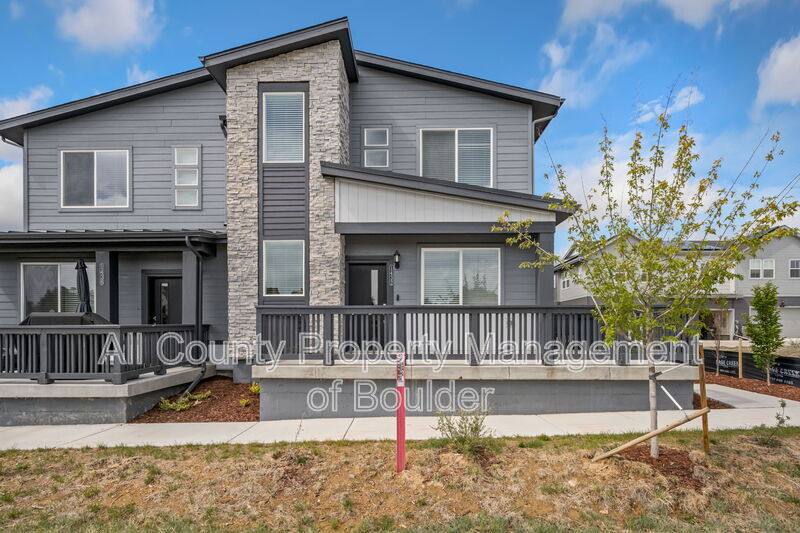 Townhouse for rent at 1432 Sanitas Lane, Lafayette, CO 80026