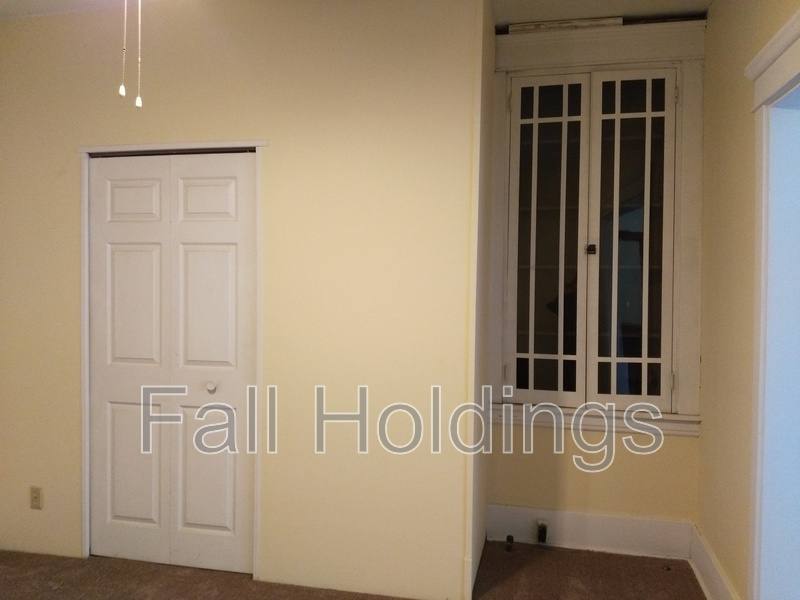 Apartment for rent at 2918-20 W Liberty Ave #2918 B, Pittsburgh, PA 15216