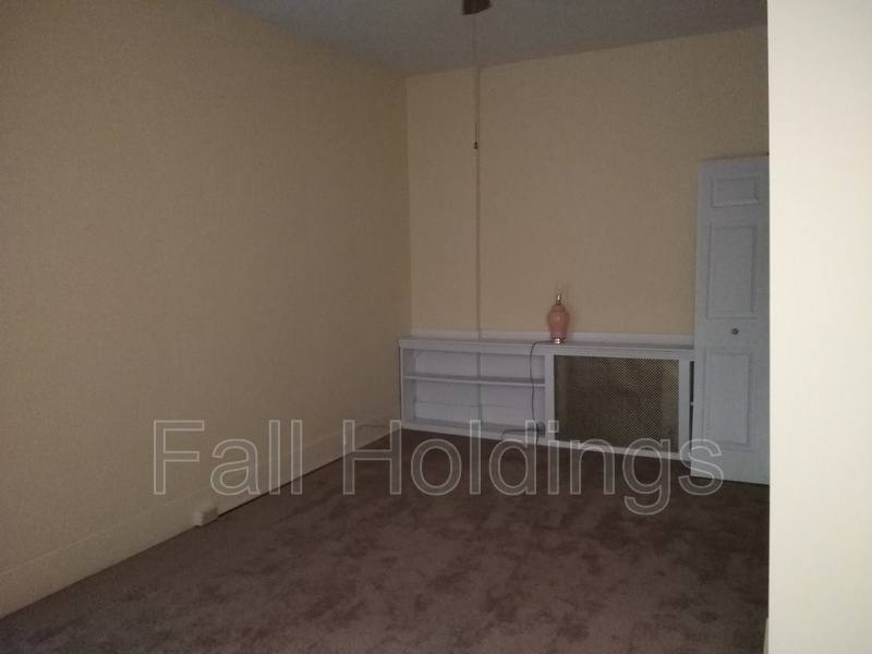 Apartment for rent at 2918-20 W Liberty Ave #2918 B, Pittsburgh, PA 15216