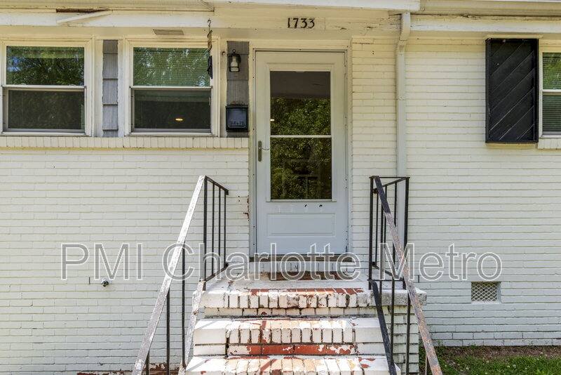 Apartment for rent at 1733 Academy St, Charlotte, NC 28205