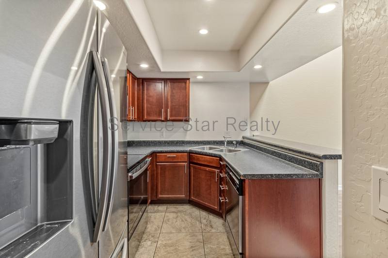 Condo for rent at 1432 W Emerald Ave #671, Mesa, AZ 85202