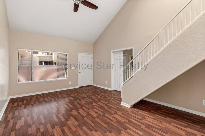 Condo for rent at 1432 W Emerald Ave #671, Mesa, AZ 85202
