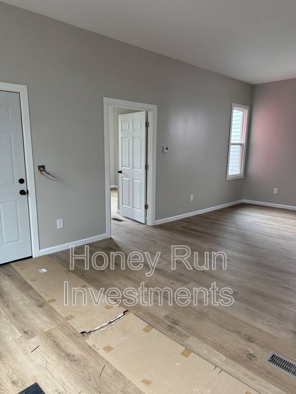 House for rent at 722 N Elizabeth St, Lima, OH 45801