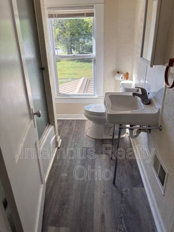 House for rent at 1151 Kenilworth Ave SE, Warren, OH 44484