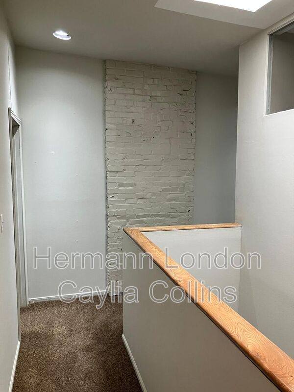 Apartment for rent at 1708 S Tucker Blvd #C, Saint Louis, MO 63104