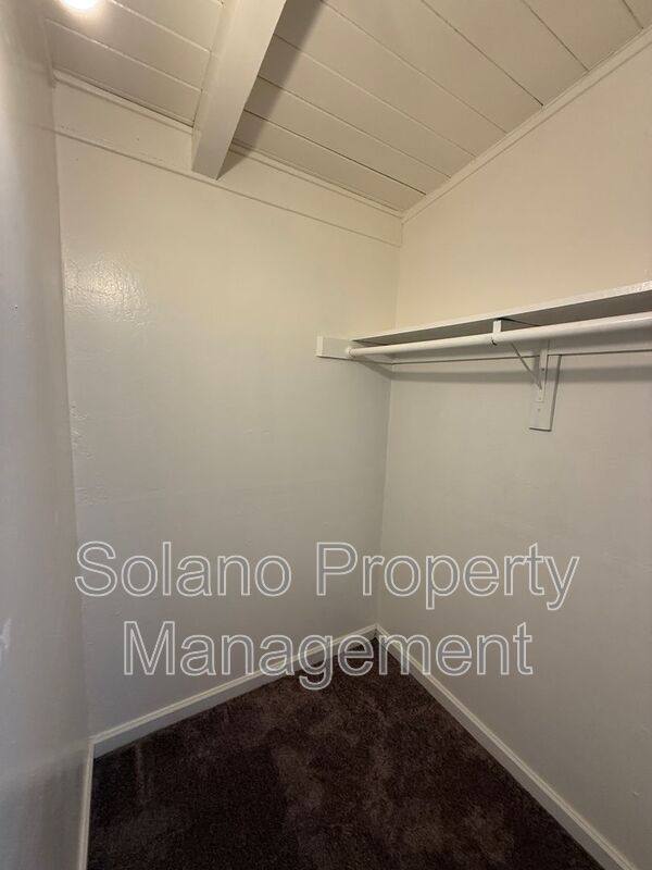 Apartment for rent at 1615 Kentucky St, Fairfield, CA 94533
