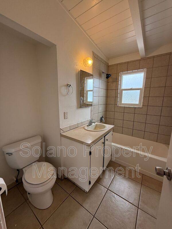 Apartment for rent at 1615 Kentucky St, Fairfield, CA 94533