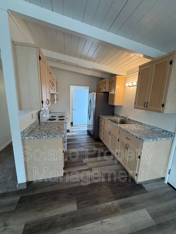 Apartment for rent at 1615 Kentucky St, Fairfield, CA 94533