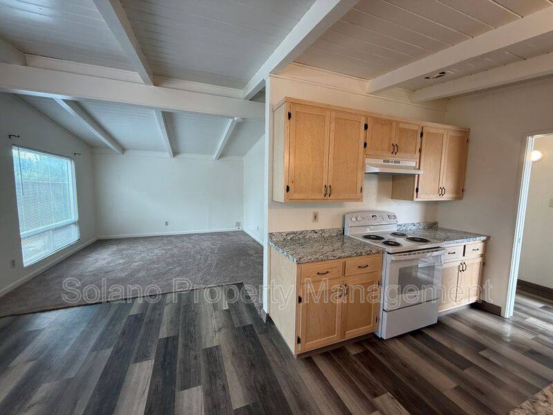 Apartment for rent at 1615 Kentucky St, Fairfield, CA 94533