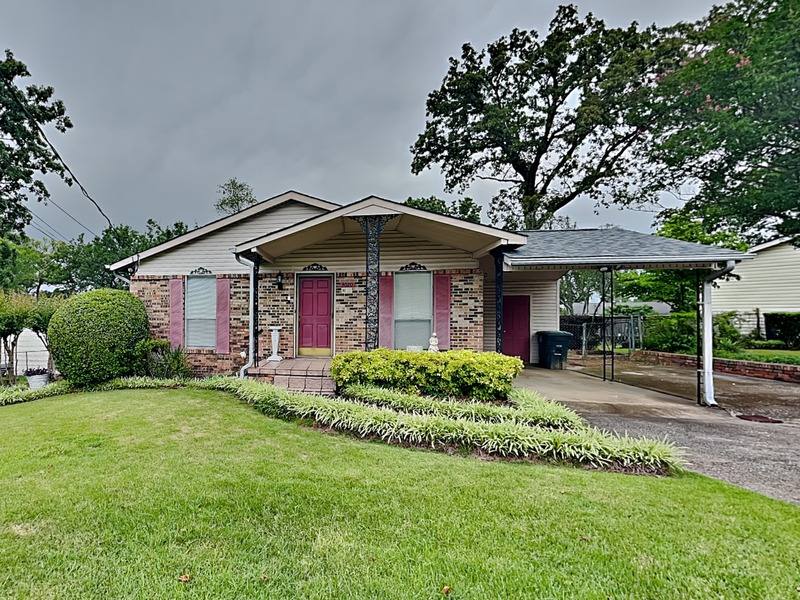 House for rent at 3020 Wenonah Park Place SW, Birmingham, AL 35211
