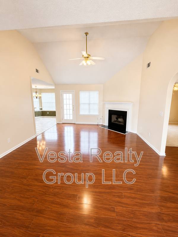 House for rent at 5115 Towne Park Dr, McDonough, GA 30252