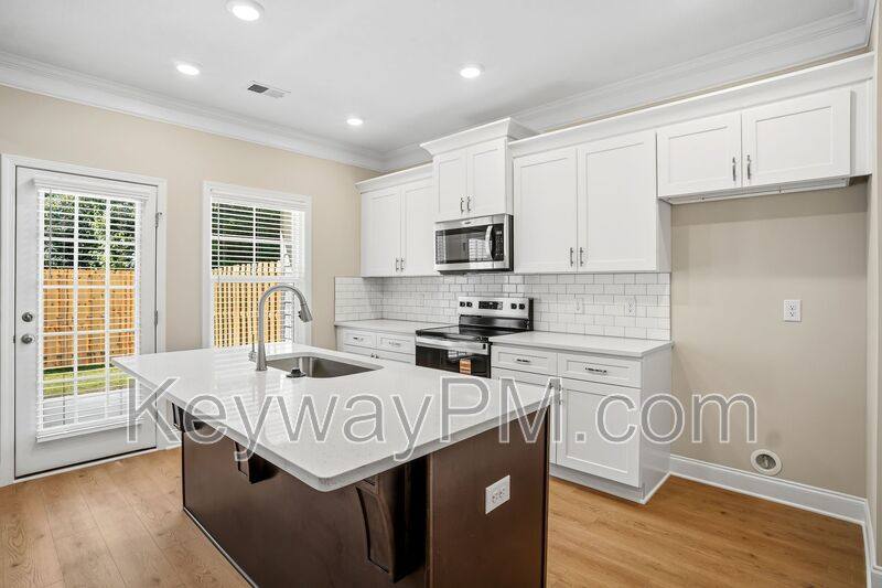 Townhouse for rent at 3079 Venetian Dr, North Augusta, SC 29860