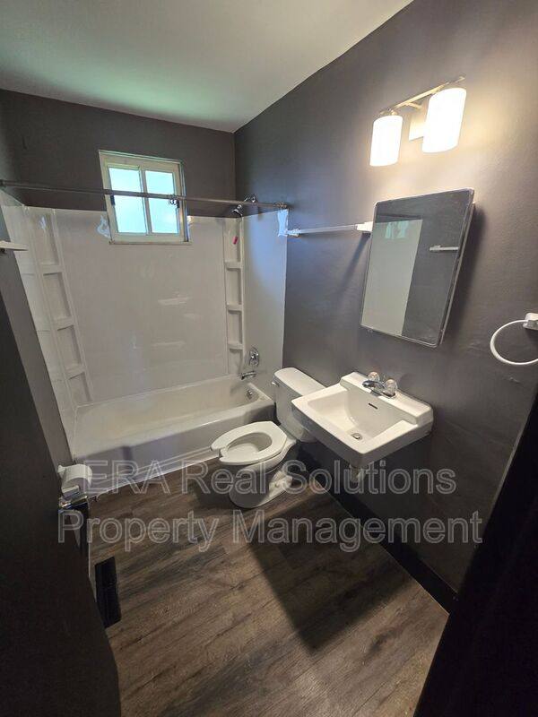 Apartment for rent at 375 S Burgess Ave, Columbus, OH 43204