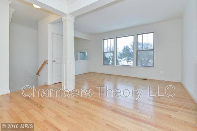 Townhouse for rent at 220 Natural Terrace SW, Leesburg, VA 20175