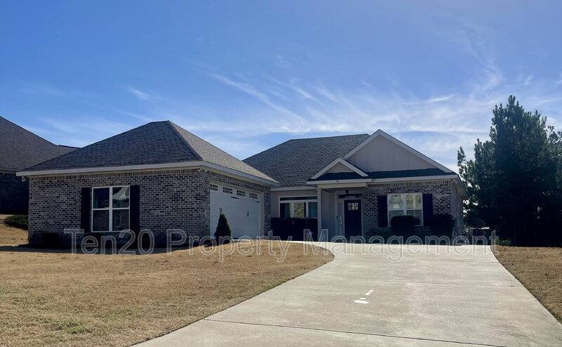 70 Tree Top Hill, Smiths Station, AL 36877 - House for Rent - Image 2
