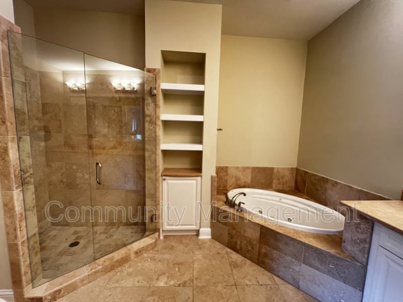 Apartment for rent at 998 Stanford Ave #518, Baton Rouge, LA 70808