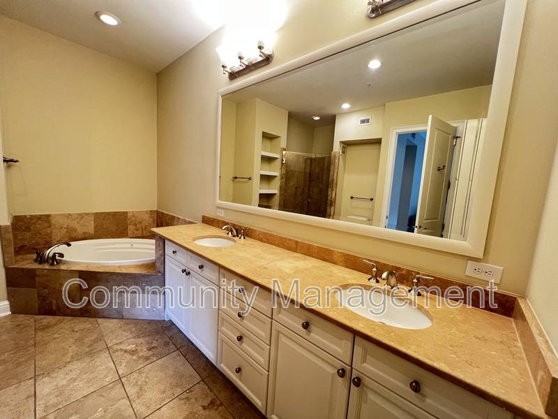 Apartment for rent at 998 Stanford Ave #518, Baton Rouge, LA 70808