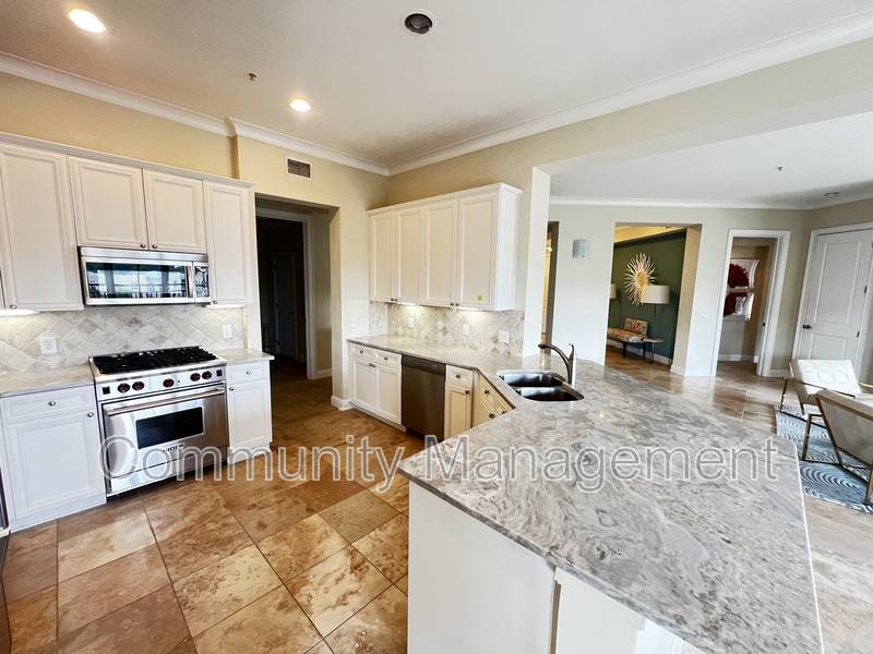 Apartment for rent at 998 Stanford Ave #518, Baton Rouge, LA 70808