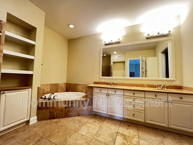 Apartment for rent at 998 Stanford Ave #518, Baton Rouge, LA 70808