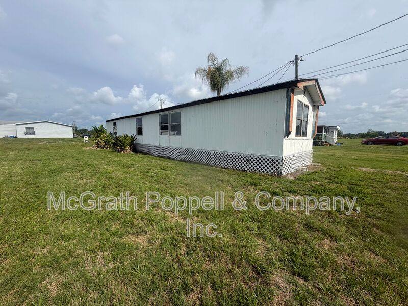 House for rent at 7229 Halima Rd, Dover, FL 33527