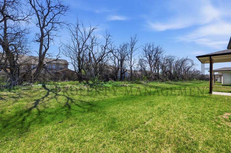 House for rent at 525 E Elmwood St, Valley Center, KS 67147