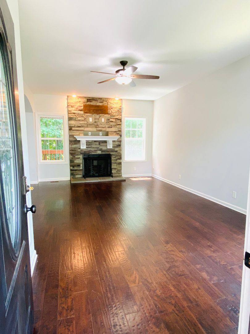 House for rent at 1194 Eagles Bluff Dr, Clarksville, TN 37040