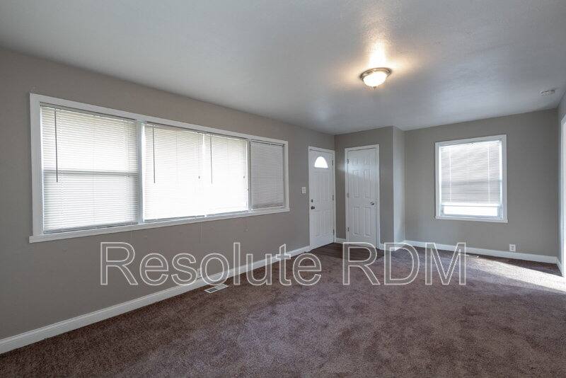 House for rent at 7955 E 49th St, Indianapolis, IN 46226