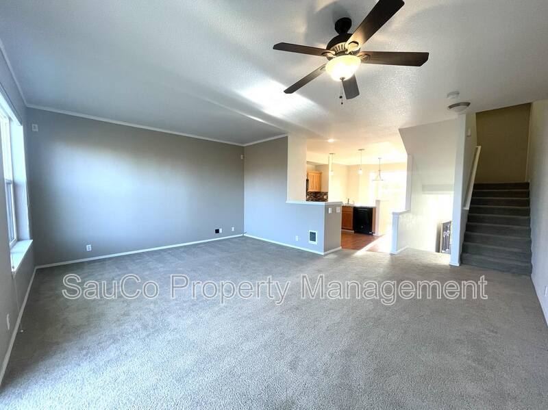 Townhouse for rent at 20715 NW Painted Mountain Dr, Beaverton, OR 97006