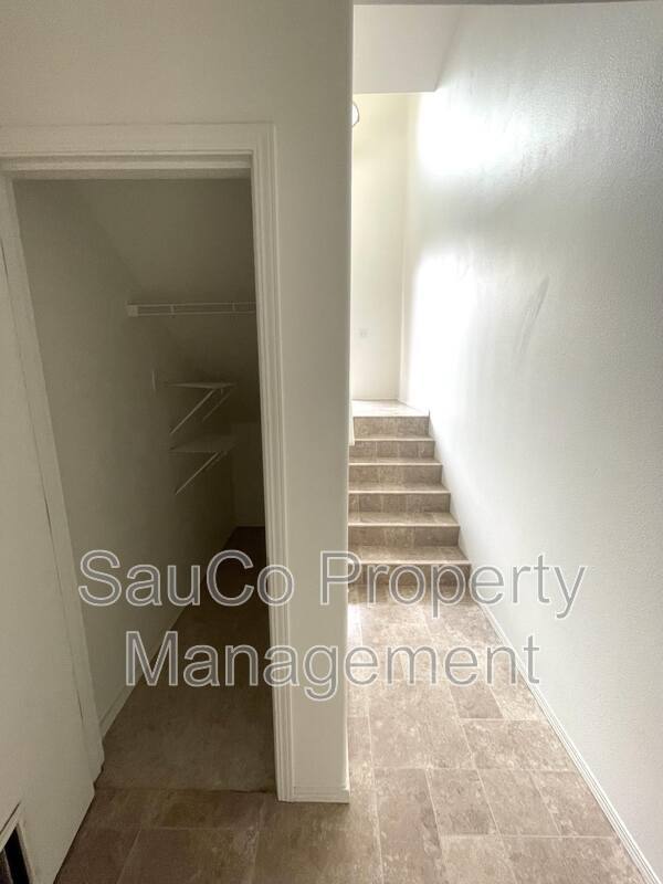 Townhouse for rent at 20715 NW Painted Mountain Dr, Beaverton, OR 97006