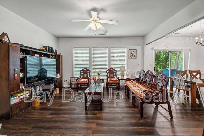 House for rent at 1357 Upshur Place NE, Buford, GA 30519