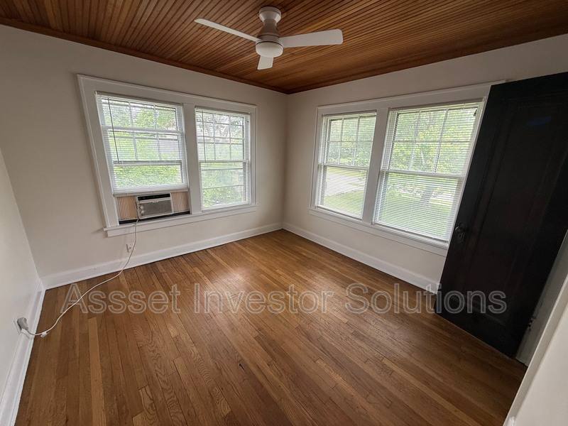 House for rent at 4132 Eaton St - 2nd Floor, Kansas City, KS 66103