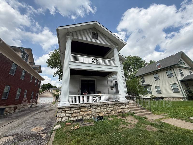 House for rent at 4132 Eaton St - 2nd Floor, Kansas City, KS 66103